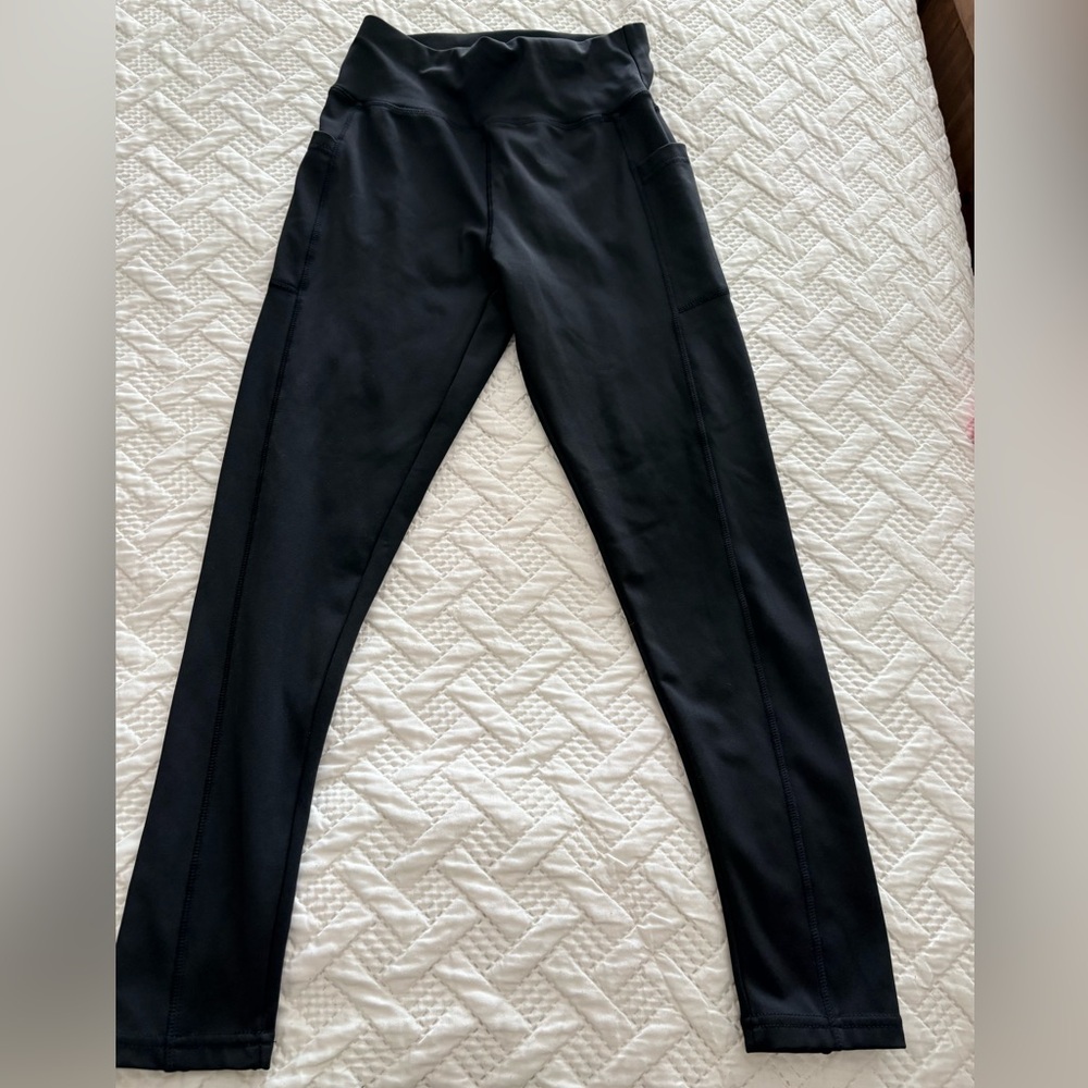 SHEIN Black High-Waist Leggings with Side Pockets